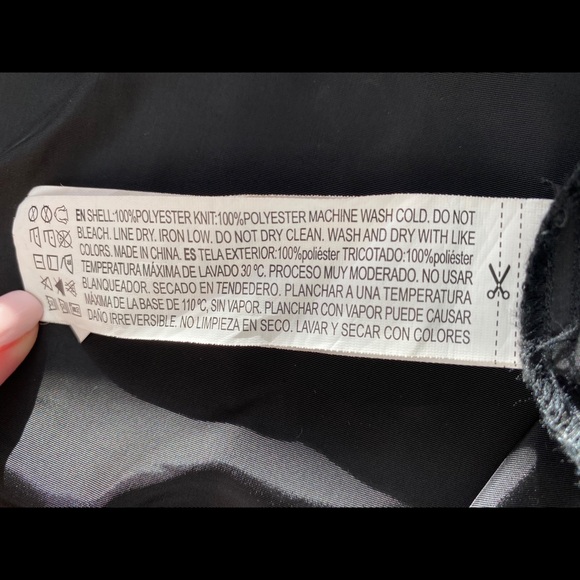 FOREVER 21 MEDIUM BLACK BOMBER JACKET - Picture 6 of 7